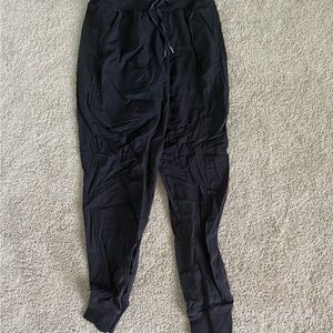 Lululemon Dance Studio Mid Rise Jogger Size 6 Full Length